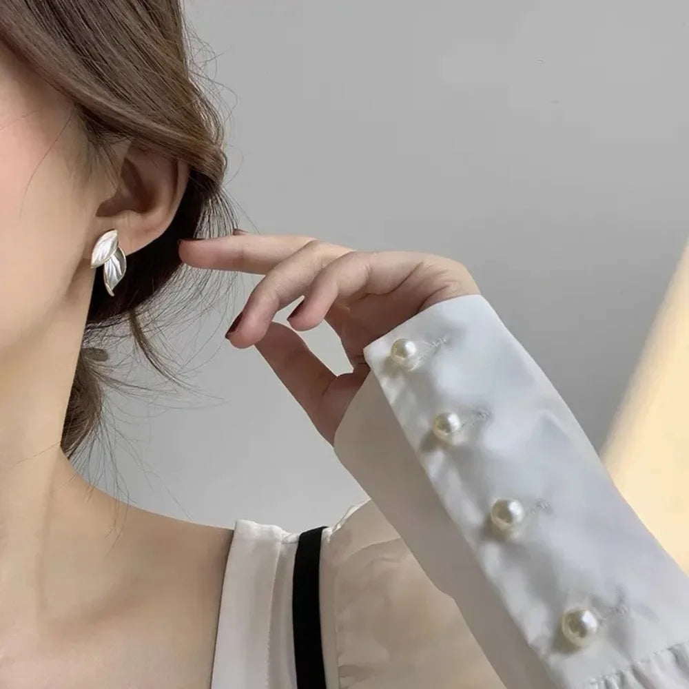 リーフデザインピアス