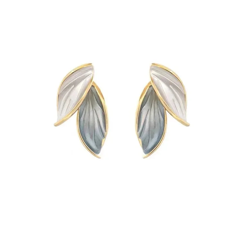 リーフデザインピアス